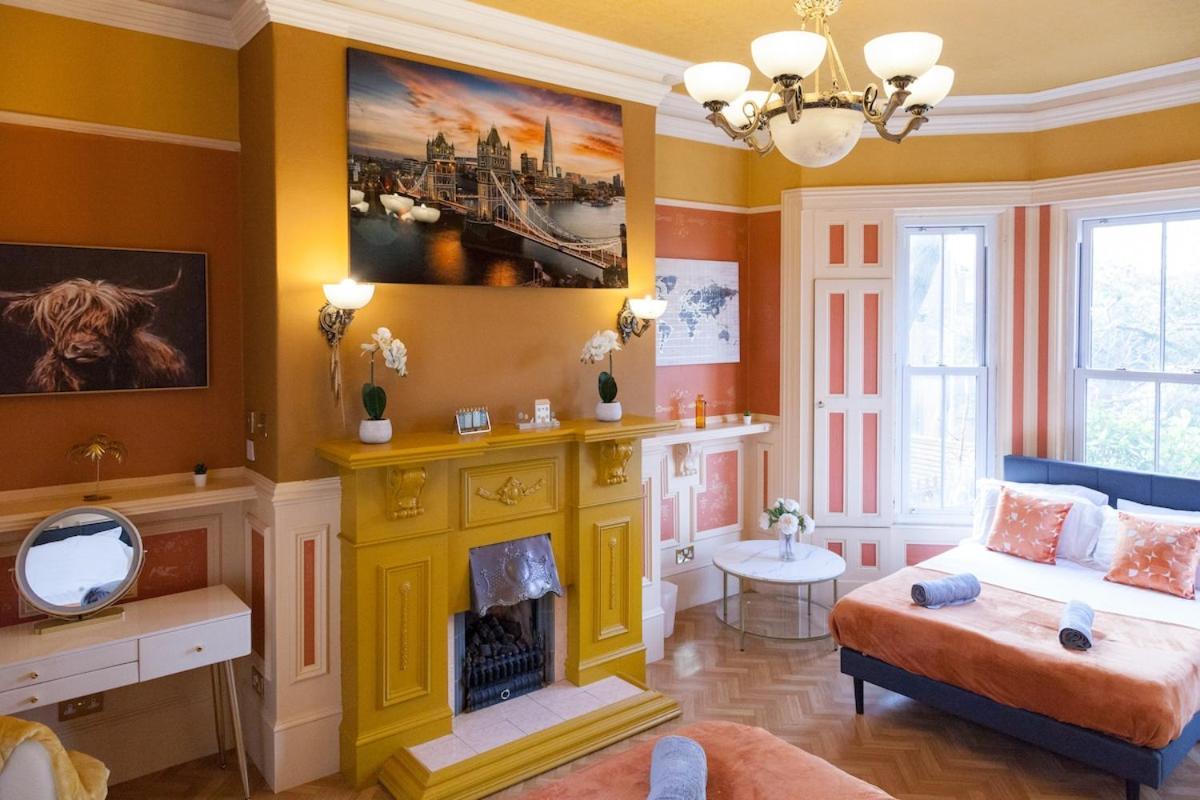Victorian Elegance At Kingscliffe, Sleeps 17 Villa Manchester Kültér fotó