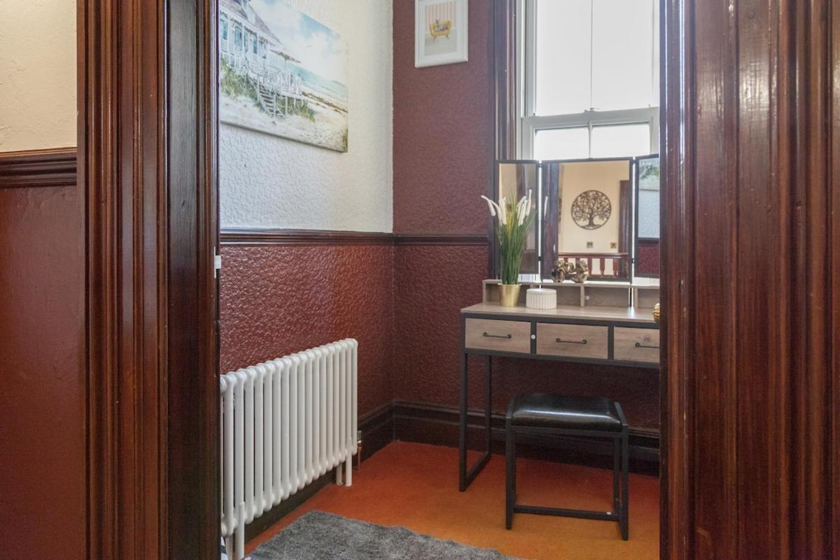 Victorian Elegance At Kingscliffe, Sleeps 17 Villa Manchester Kültér fotó