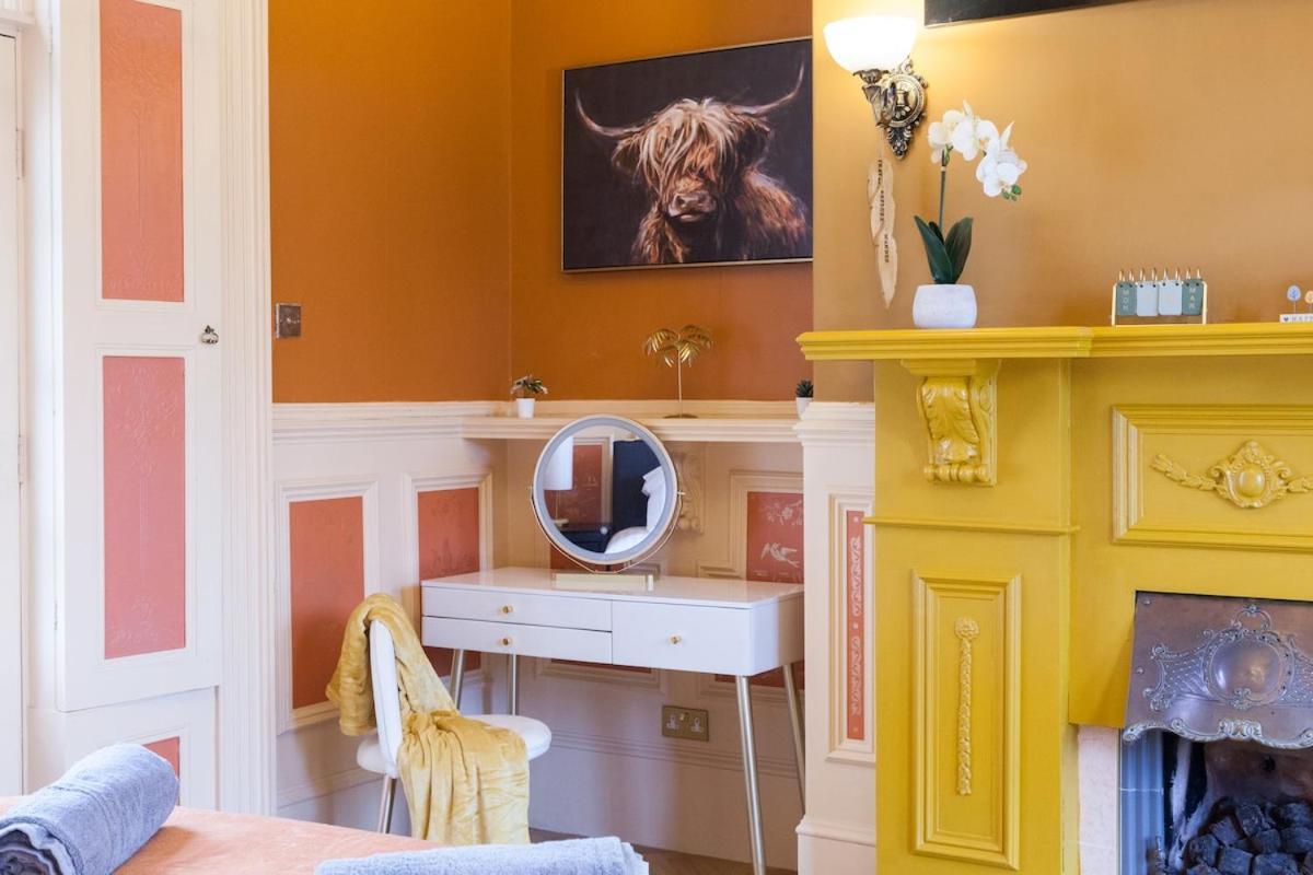 Victorian Elegance At Kingscliffe, Sleeps 17 Villa Manchester Kültér fotó